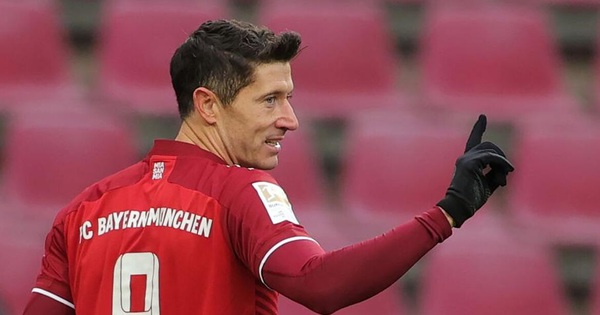 Barca is about to sign a 4-year contract with Lewandowski