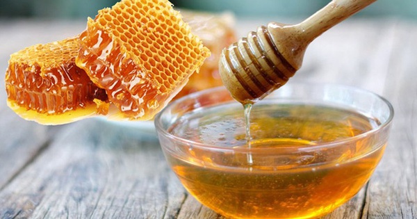 Raw honey and the health benefits of a ‘natural antibiotic’ source