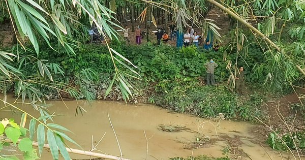 More than 70 people search for missing schoolgirls suspected of being swept away by water in Binh Phuoc