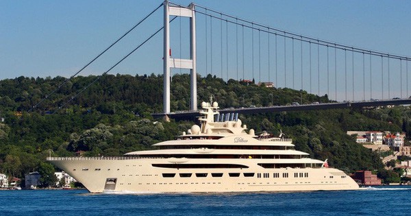 Germany confiscates the world’s largest Russian superyacht