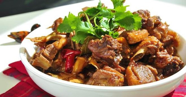 How to make delicious and flavorful beer braised duck for a cold day