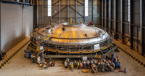 “Artificial Sun” ITER after 12 years of construction