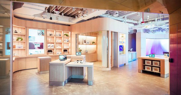 Facebook is about to open its first retail store, but what do they sell here?