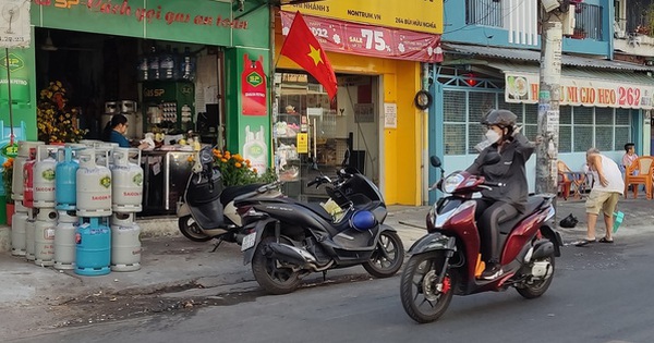 Gas prices left the record mark, down 29,000-31,000 VND/12kg bottle