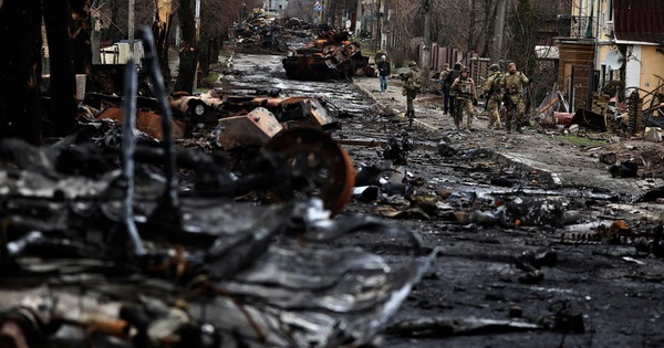 Russian-backed conscripts fighting in Ukraine with 19th Century weapons!