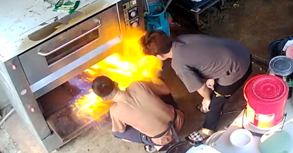 Struggling to repair the oven, the young man received a “smoke” ending.