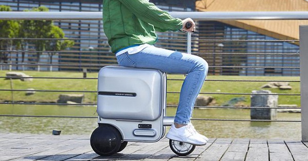 6 smart suitcase models that “know to walk”, “know how to charge” for the travel season, priced from only 1,200K VND