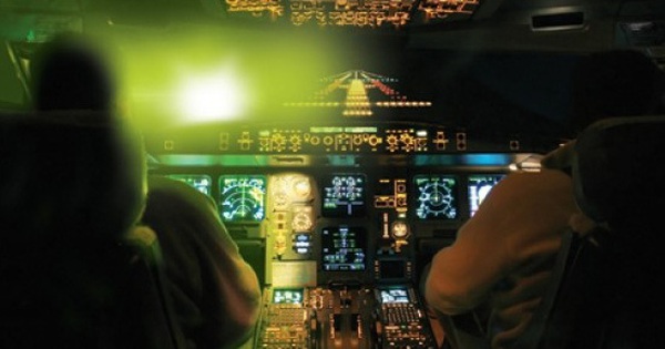 Many flights are exposed to laser beams during take-off and landing