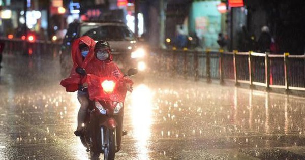 The North has heavy rain from tonight and lasts for many days, the Central region is hot