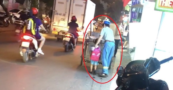 The clip of a 4-year-old girl following her father’s janitor to collect garbage in Hanoi is heartwarming