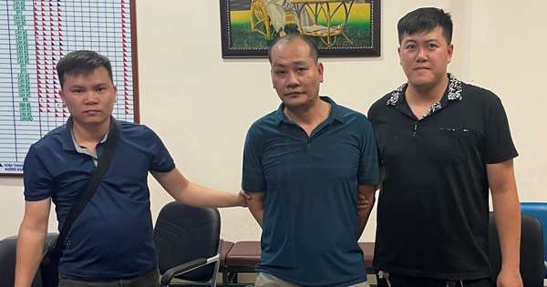 Hai Phong bank robber changes clothes on his way back home