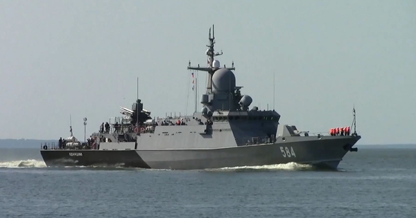 Russian warships conduct exercises in the Baltic Sea amid tensions