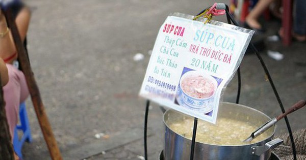 Gourd crab soup for nearly 30 years in the heart of Saigon is known as “the most worth-trying soup”