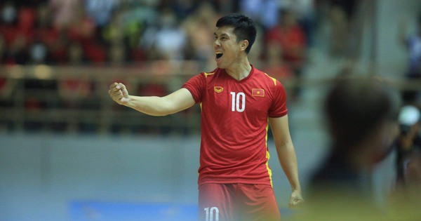 thumbnail - Ngược dòng thắng 7-1 trước Malaysia, tuyển Việt Nam sống lại cơ hội giành HCV SEA Games