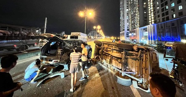 5 cars collided in a row, the ring road was paralyzed one way