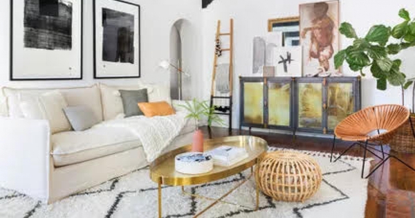 Revealing 11 items to improve your living room space