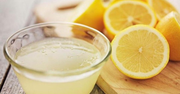 5 side effects of eating and drinking too much lemon