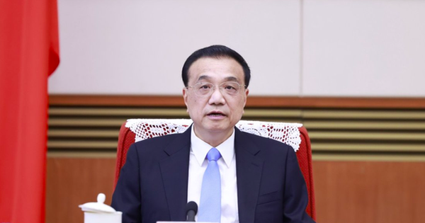 Chinese premier holds emergency meeting with 100,000 officials