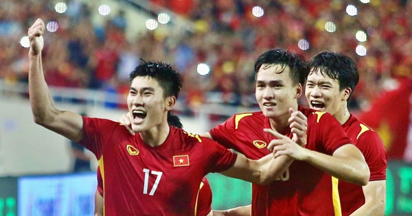 “Hero” Nham Manh Dung is cautious before the match against Thailand U23