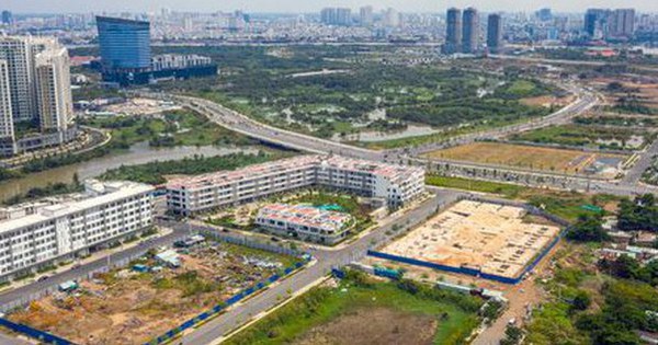 Two businesses that won the Thu Thiem land auction broke their promise to pay 100 billion dong