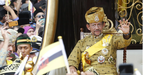 Close-up of the rich life of the Sultan of Brunei