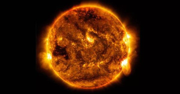 Solar storms pass the earth, what to watch out for?