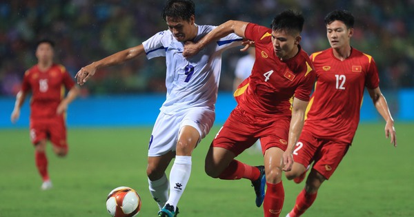 thumbnail - TRỰC TIẾP U23 Việt Nam vs U23 Philippines: U23 Việt Nam bỏ lỡ nhiều cơ hội ăn bàn