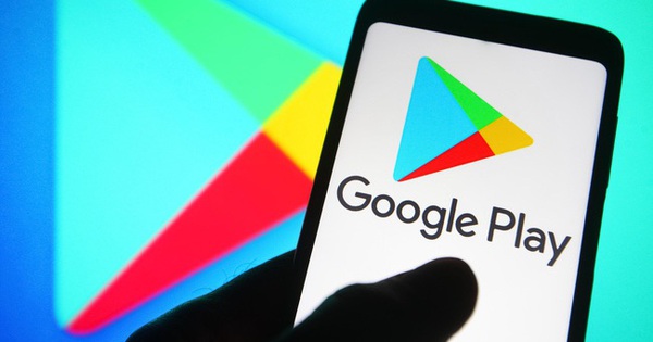 Google bans users in Russia from downloading and updating paid apps