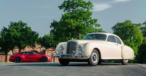 Bentley celebrates 70 years of production of the first Continental