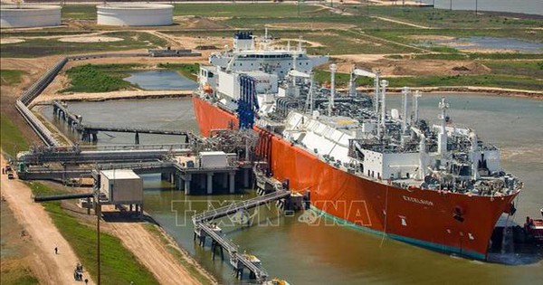 In the midst of the Russia-Ukraine crisis, US liquefied natural gas (LNG) finds its way to Bulgaria