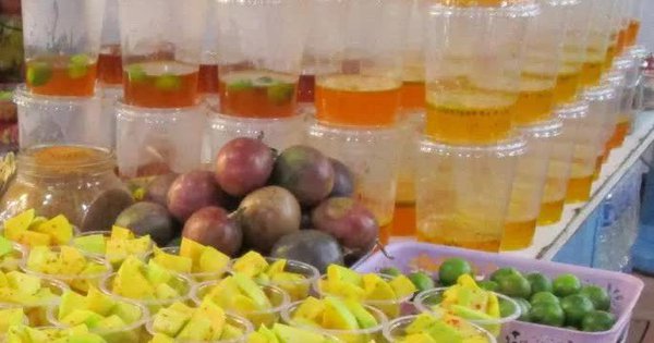 China temporarily opens the door for Vietnamese passion fruit