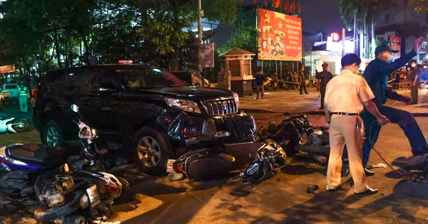 thumbnail - Nguyên nhân vụ tai nạn liên hoàn ở Hà Đông khiến 1 người tử vong