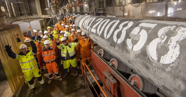 thumbnail - Quan chức Đức ủng hộ vận hành Nord Stream 2: "Dù gì đó vẫn là khí đốt Nga!"