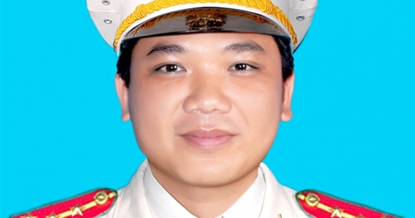 thumbnail - Truy thăng cấp bậc hàm đối với Đại úy Hồ Tấn Dương hy sinh khi làm nhiệm vụ
