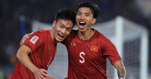 HLV Shin Tae Yong chơi “đòn tâm lý” với Đoàn Văn Hậu|bốc thăm aff cup 2020