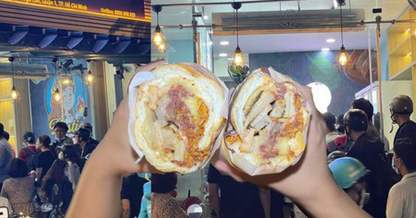 Bánh Mì Trạng đang Rần Rần Mxh Có Gì Hot Ổ Bánh Siêu To Khổng Lồ