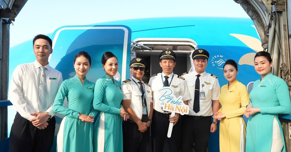 “Bay nhẹ tới Hà Nội”: Kết nối vẻ đẹp mùa thu Thủ đô với thông điệp xanh cùng Vietnam Airlines