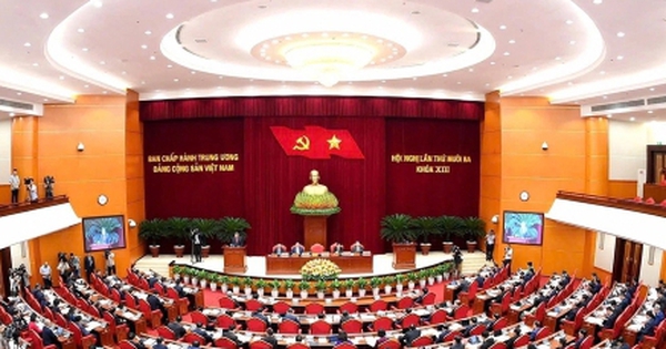 Góp ý dự thảo Văn kiện trình Đại hội XIV: Thể chế là dư địa cải cách lớn nhất