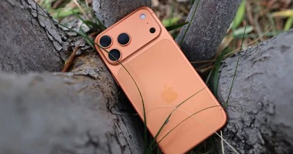 Cây bút công nghệ: "Dùng thử iPhone 17 Pro sau 1 tháng, tôi nhận ra mình chẳng cần điện thoại này đến thế"