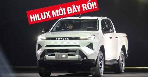 Toyota Hilux thế hệ mới ra mắt: Giá quy đổi từ 628 triệu đồng, lần đầu có bản thuần điện, nội thất như Prado