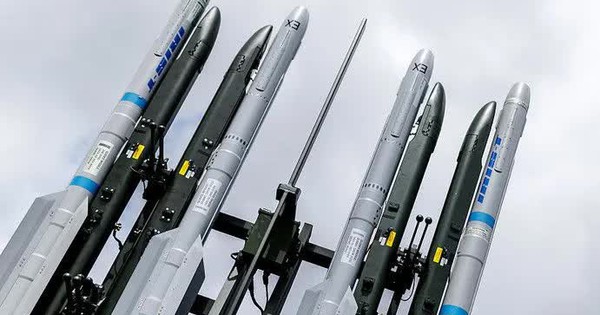 Tướng Đức: NATO sẽ triển khai 800.000 quân trong trường hợp xảy ra chiến tranh với Nga