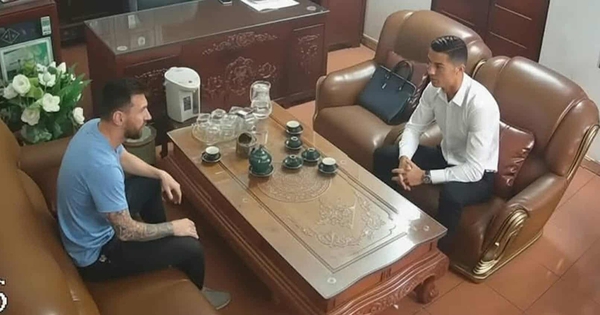 Sao Ronaldo và Messi lại xuất hiện trong căn phòng tai tiếng nhất MXH lúc này?