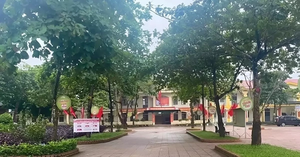 Nữ sinh nhập viện vì bị bạn nam cùng lớp đánh liên tiếp vào đầu