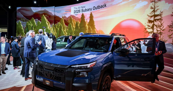 Thêm 1 hãng ô tô từ bỏ giấc mơ xe điện, quay về...