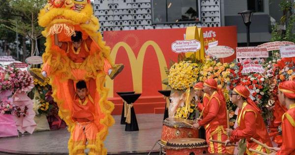 Các nước cùng xu hướng, Việt Nam ngược lại: Điều làm nên sự khác biệt, 1 yếu tố vượt cả Mỹ, châu Âu