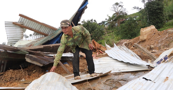 Cận cảnh vụ sạt lở núi kinh hoàng, cuốn phăng 6 ngôi nhà ở xã vùng cao Đà Nẵng