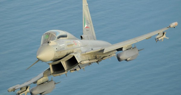 Tại sao 20 chiếc Eurofighter tiêu tốn tới... 7,2 tỷ đô la