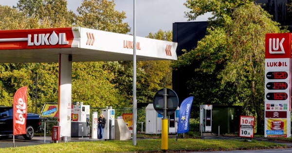 Điều gì khiến thương vụ 22 tỉ USD của tập đoàn dầu khí Nga đổ bể?