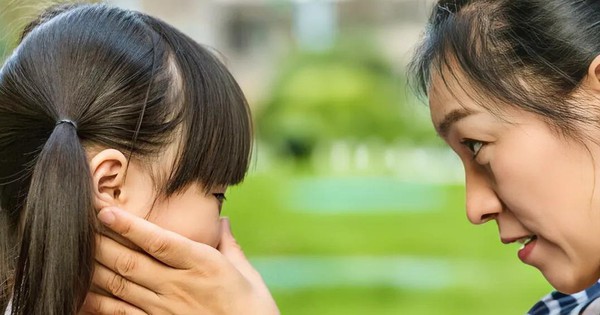 Cô bé lớp 3 viết văn tả nỗi cô đơn được 10 điểm, cả bài không một tính từ nhưng ai đọc cũng phải khóc