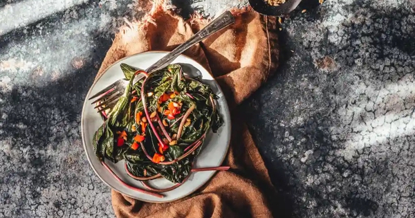 Loại rau nhiều sắt hơn thịt bò, người Trung Quốc quý như “vàng”: Mọc đầy Việt Nam